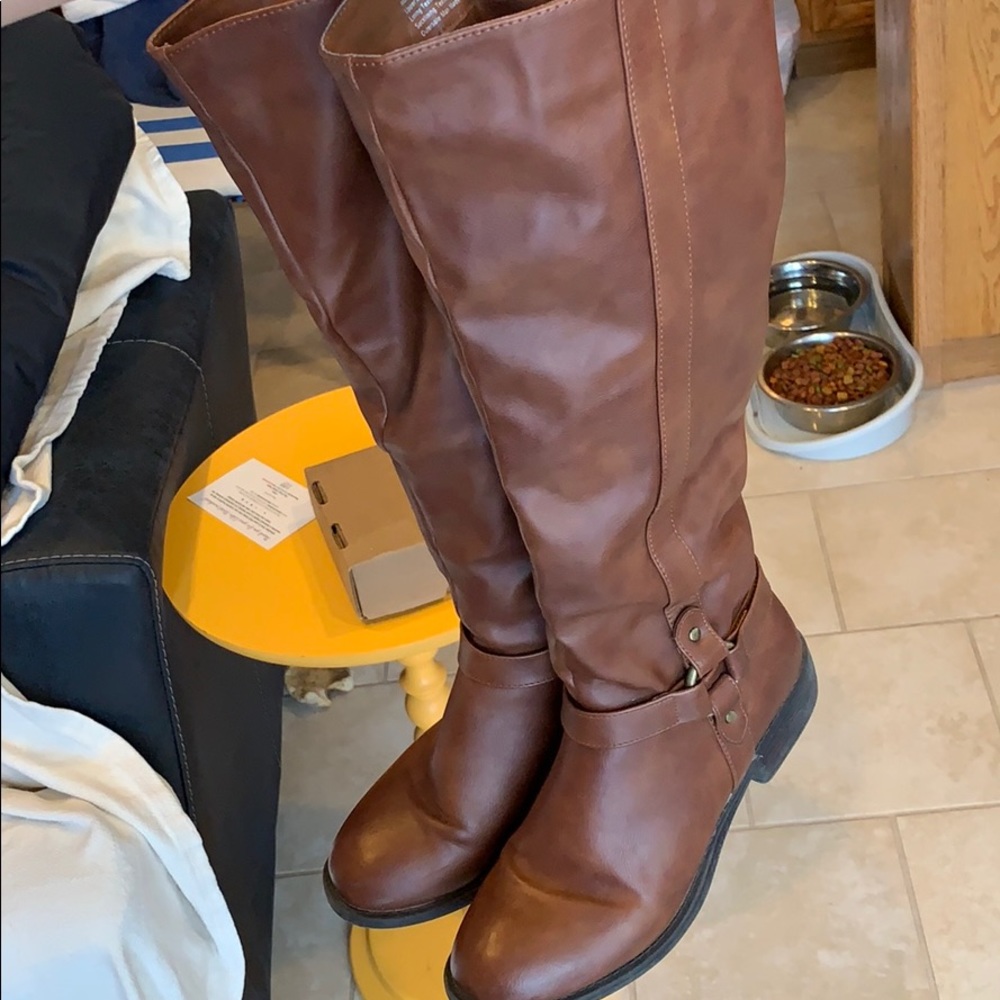 Tall Brown Boots! (Wide Calf)